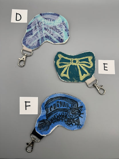 Block-Printed Handmade Scrappy Soft Cat & Bow Keychains | 2" x 3" | Choose Your Variant